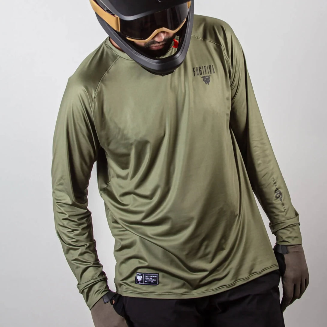 JERSEY-SALVAJE-VERDE-MILITAR-8